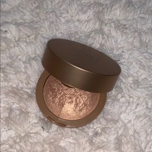 Laura Geller Baker Body Highlighter